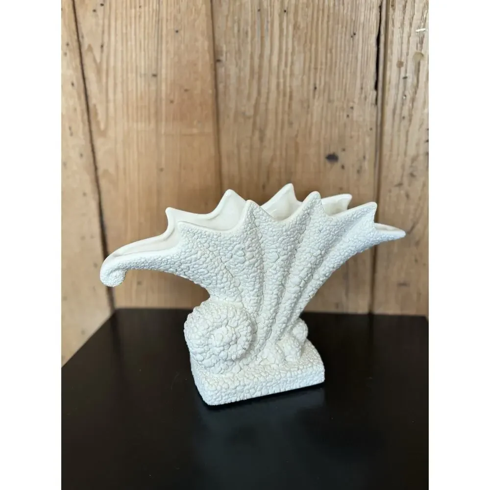 Vintage Royal Haeger Vase Nautical Shell Plantar Popcorn Texture Art Deco 1998